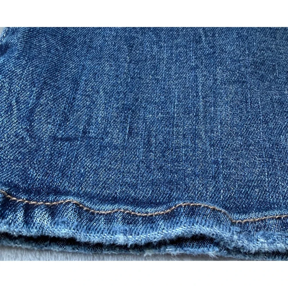 True Religion Mens Size 32 Ricky Relaxed Straight Jeans Distressed Flap Pockets